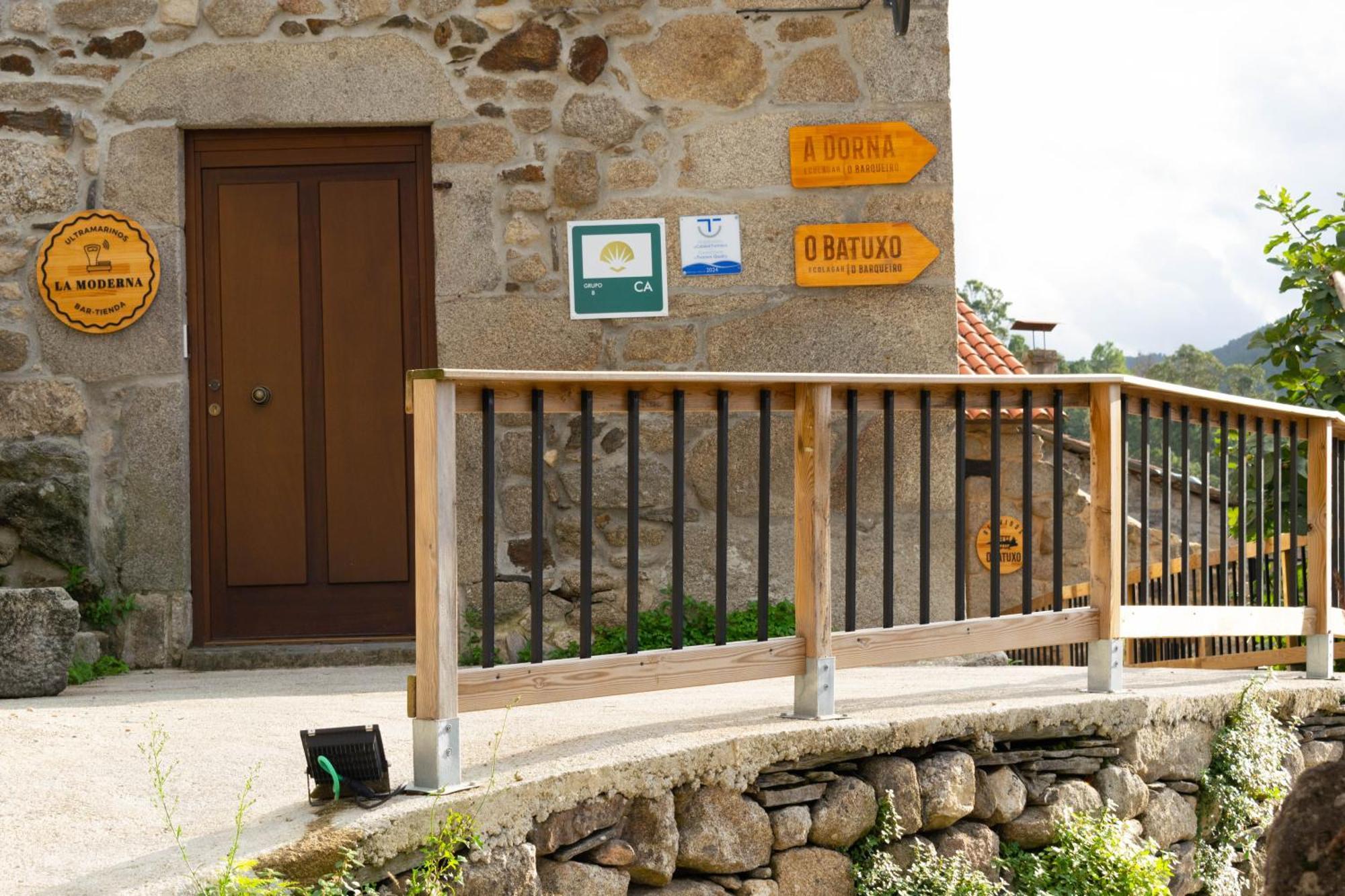 Ecolagar O Barqueiro Villa Pantón Exteriör bild