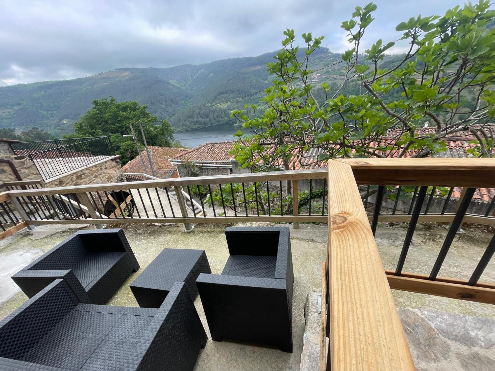 Ecolagar O Barqueiro Villa Pantón Exteriör bild